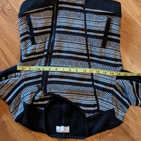 Lou & Grey XS Black & White‎ Striped Off Center Zipper Moto Jacket - Picture 9 of 10